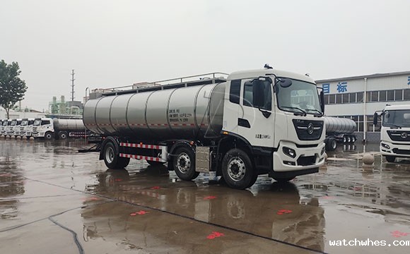 前四后四鲜奶运输车