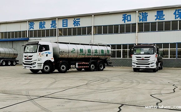 解放国六20吨牛奶运输车