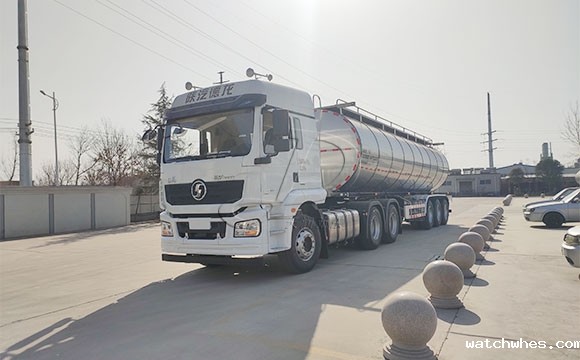 半挂奶罐运输车