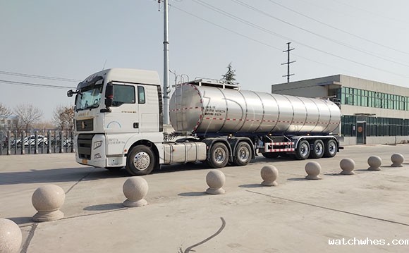 鲜奶运输半挂车
