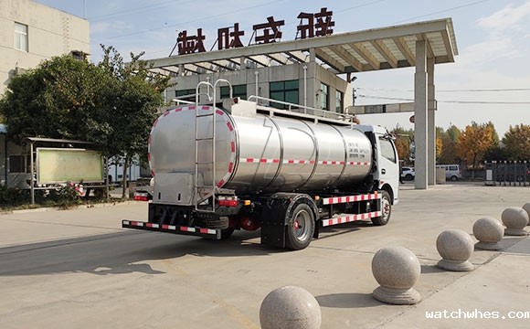 罐式牛奶保温车