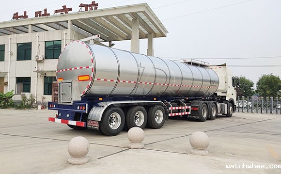 35吨无菌鲜奶运输挂车