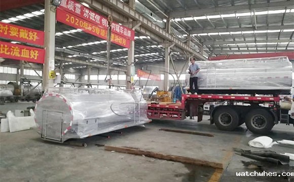 5吨不锈钢鲜奶运输罐