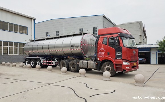 不锈钢运奶槽罐车