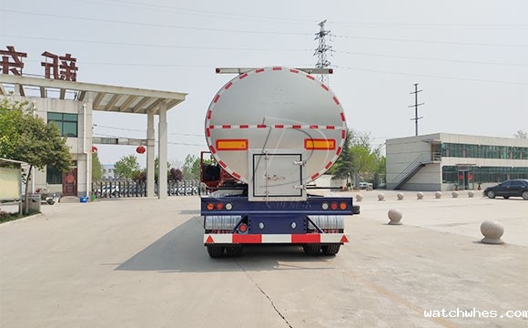 半挂鲜奶运输专用车