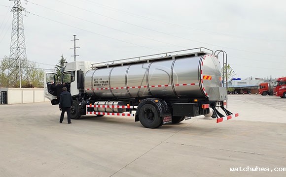 国六奶罐车