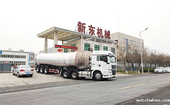 30吨奶罐车
