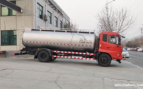 运输鲜奶罐车