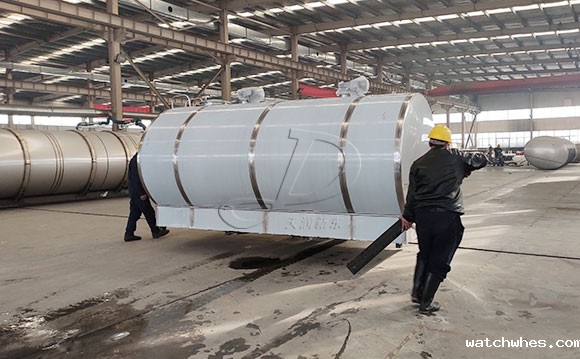 10吨猪血<a href=/ target=_blank class=infotextkey>制冷罐</a>