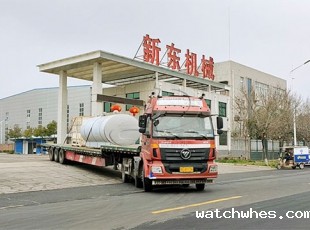 天润watchwhes10吨不锈钢制冷储奶罐发往江苏宿迁