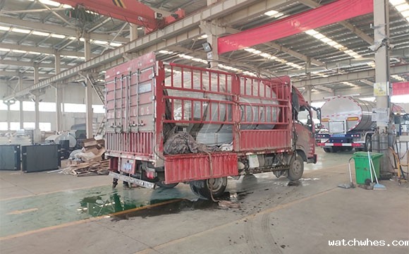 不锈钢牛奶<a href=/ target=_blank class=infotextkey>制冷罐</a>