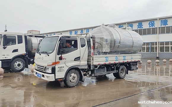 直冷式牛奶<a href=/ target=_blank class=infotextkey>制冷罐</a>