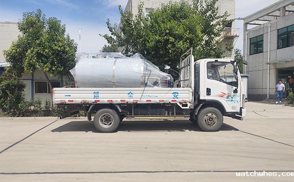 牛奶<a href=/ target=_blank class=infotextkey>制冷罐</a>