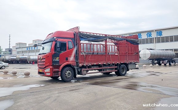 不锈钢<a href=/ target=_blank class=infotextkey>制冷罐</a>