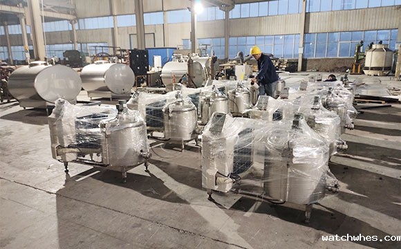 牦牛奶<a href=/ target=_blank class=infotextkey>制冷罐</a>