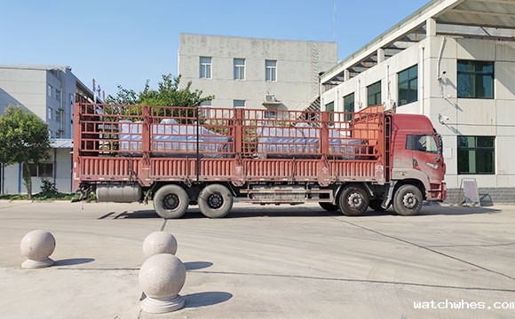 不锈钢卧式鲜奶<a href=/ target=_blank class=infotextkey>制冷罐</a>