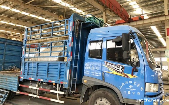 24位鱼骨式挤奶机发货