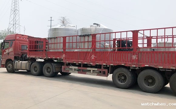 立式<a href=/ target=_blank class=infotextkey>鲜奶冷藏罐</a>