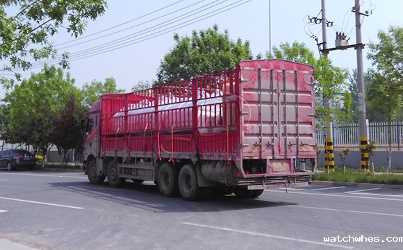 鲜奶<a href=/ target=_blank class=infotextkey>制冷罐</a>