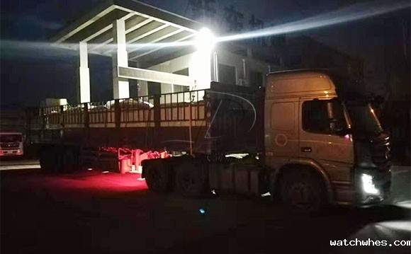 小型挤奶机发货